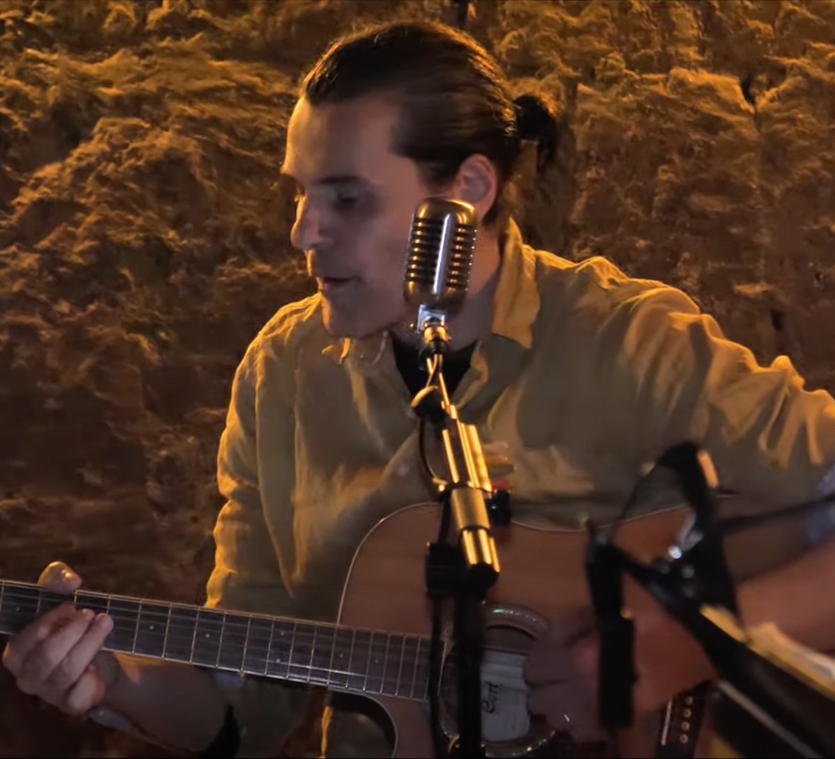 Stefano Esposito - Acoustic Guitar and Vocals
